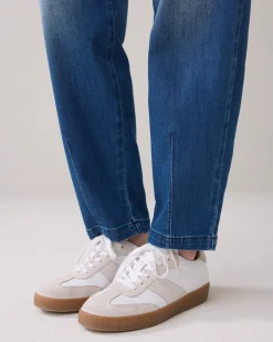 Barrel-fit stretch jeans