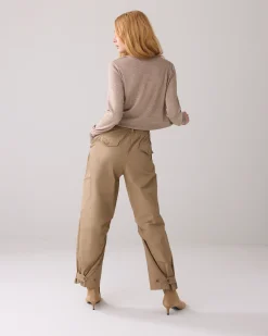 Barrel-fit trousers with puff effect