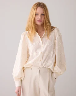 Blouse with 3D flowers