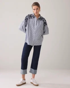 Blouse with embroidered details