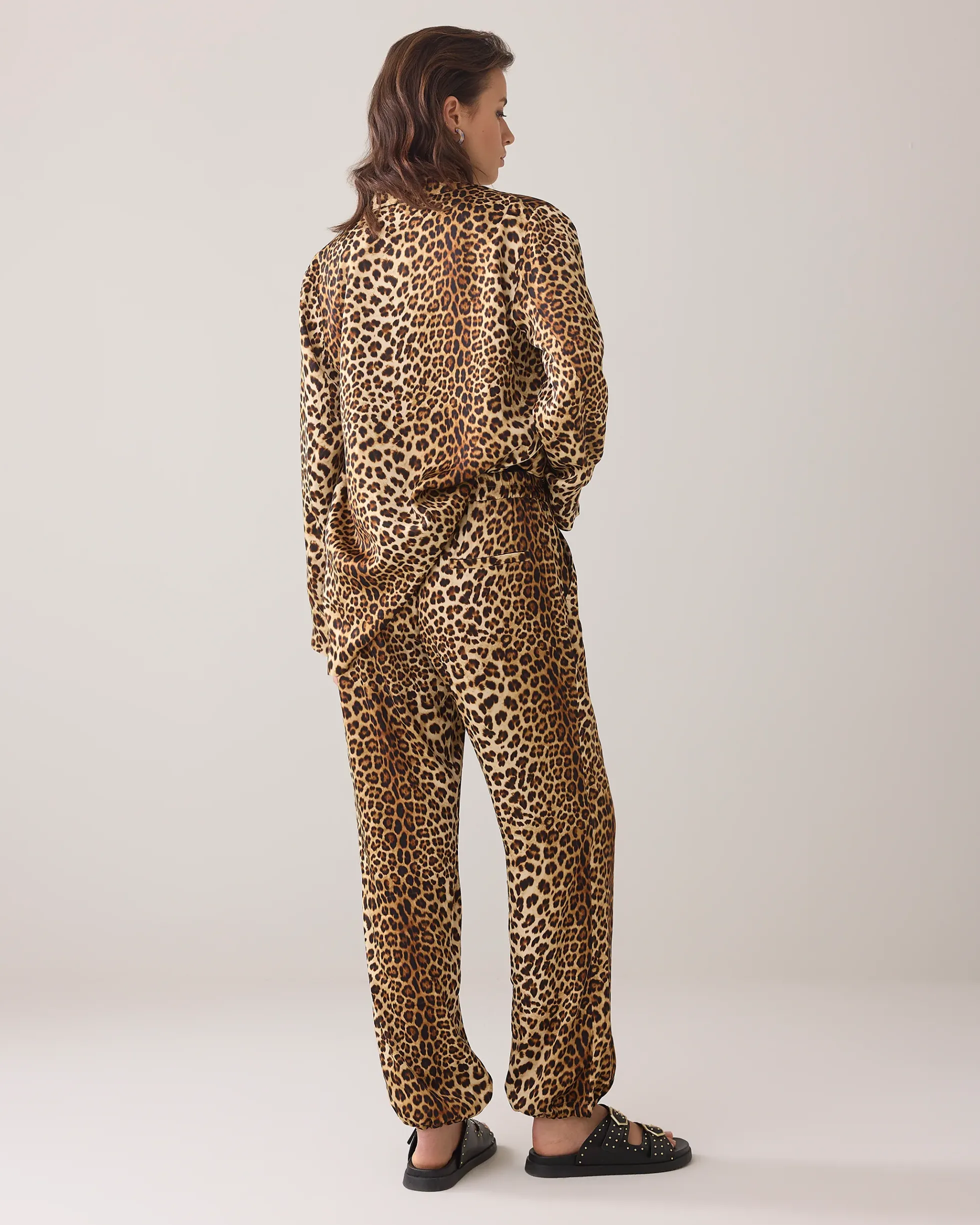 Puff trousers with panther print