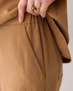 Trousers in tencel fabric