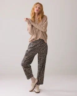 Wide boat-neck jumper